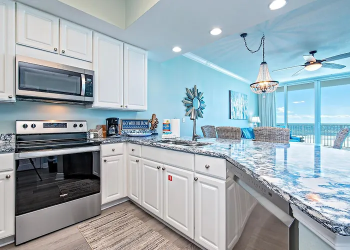 San Carlos 307 - Beachfront - Sleeps 8 - Prickett