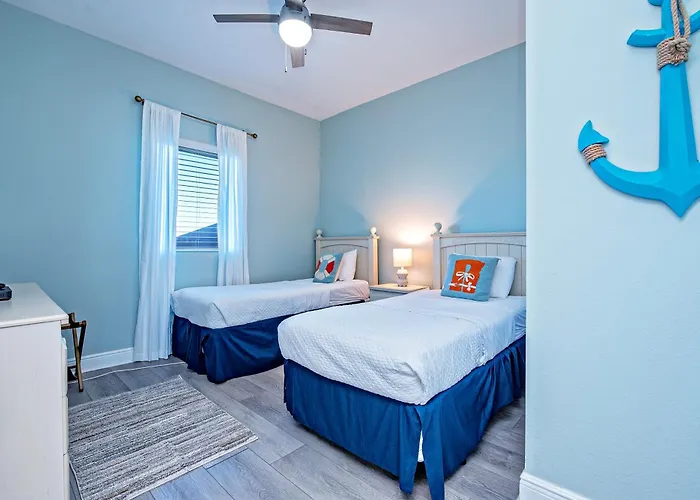 San Carlos 307 - Beachfront - Sleeps 8 - Prickett