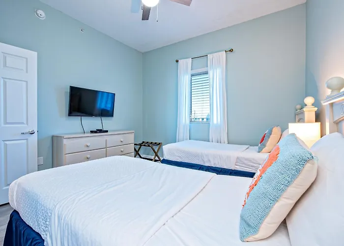 San Carlos 307 - Beachfront - Sleeps 8 - Prickett